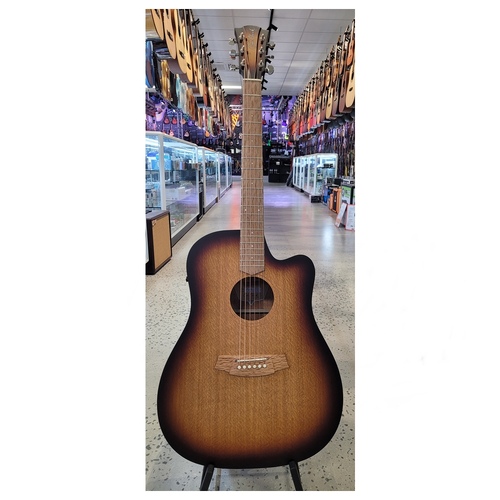 Cole Clark Fat Lady 1 Southern Silky Oak Acoustic / Electric Guitar Cutaway - Sunburst