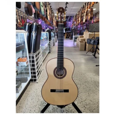 Admira Classic Solid Spruce Top Flamed maple back Flamenco Spanish Guitar F4