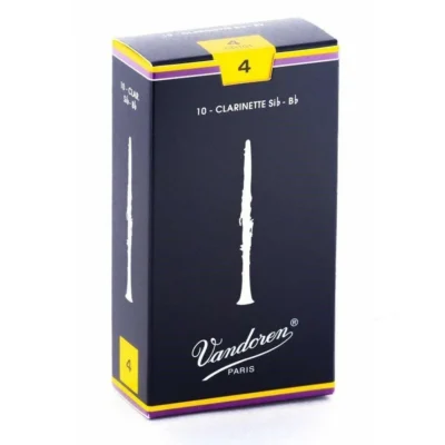 Vandoren Traditional Bb Clarinet Reeds Strength 4 Box of 10 reeds CR104