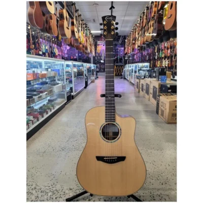 Faith FSCEHG - HiGloss Saturn  Cutaway Acoustic / Electric Guitar  w/ case