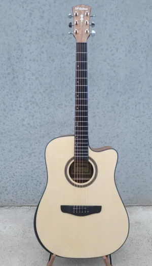 LA Guitars Spruce/ Walnut Dreadnought Acoustic Guitar C/w with EQ