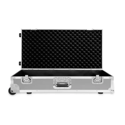 Pedaltrain Novo 32 -  32"x14.5" Pedalboard Professional  Tour Case with wheels