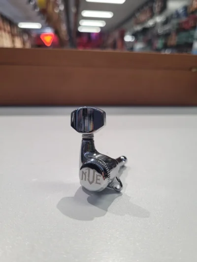 NVE Guitars Locking Tuner Single Machine for Right Hand Guitar Bass side