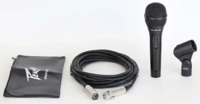 Peavey PVi2 Dynamic Cardioid Microphone Black with XLR Cable mic clip and bag