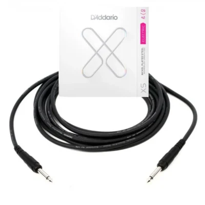 D'Addario XSE0942 Electric Guitar Strings c/w 20-foot Instrument Cable