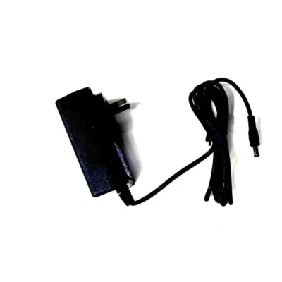 Warwick Rock Power Power Supply 18V DC 250 mA Negative center 2.1 Mm tip