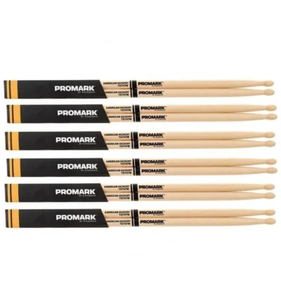 Promark Hickory 747 "Rock" Wood Tip drumsticks - 1 Pair