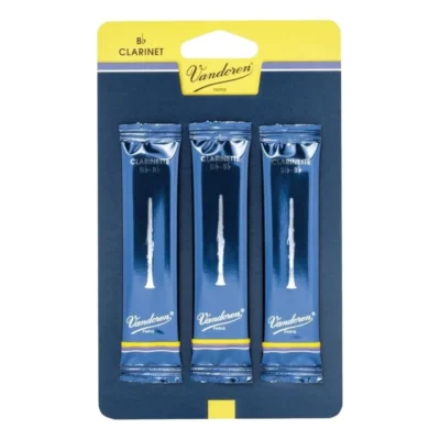 Vandoren Bb Clarinet Reed Traditional Strength 2 , 3 Reeds