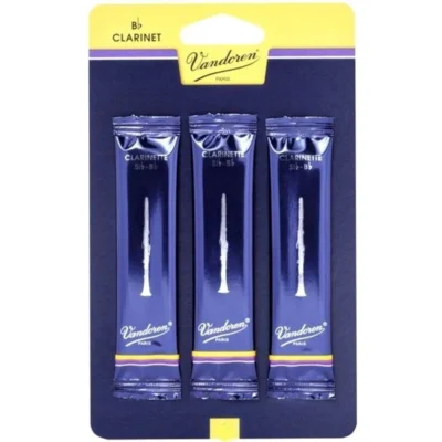Vandoren B flat Clarinet Reeds. Pack of 3 , Strength 3 , CR103/3