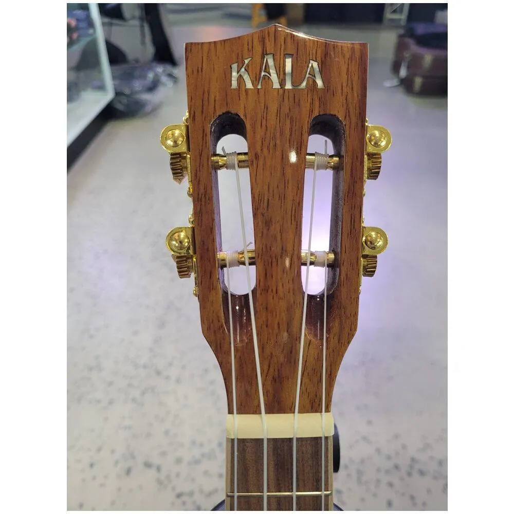 Kala KA-KCGE-C Electric-Acoustic Koa Concert Ukulele C/w Transit Case - Image 3