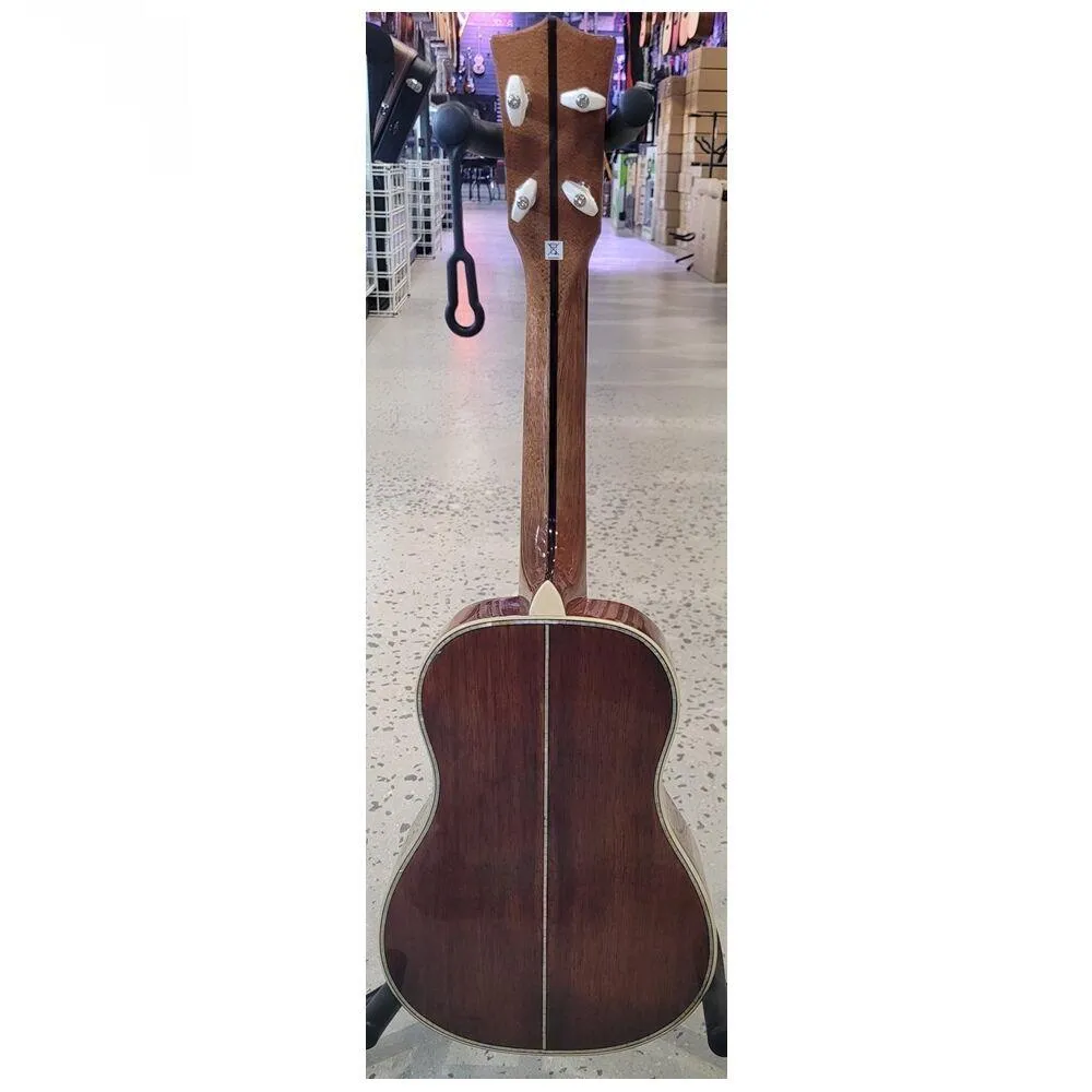 Washburn WU5320 Deluxe Concert Ukulele Koa Top Back and Sides Pearl Inlays - Image 5