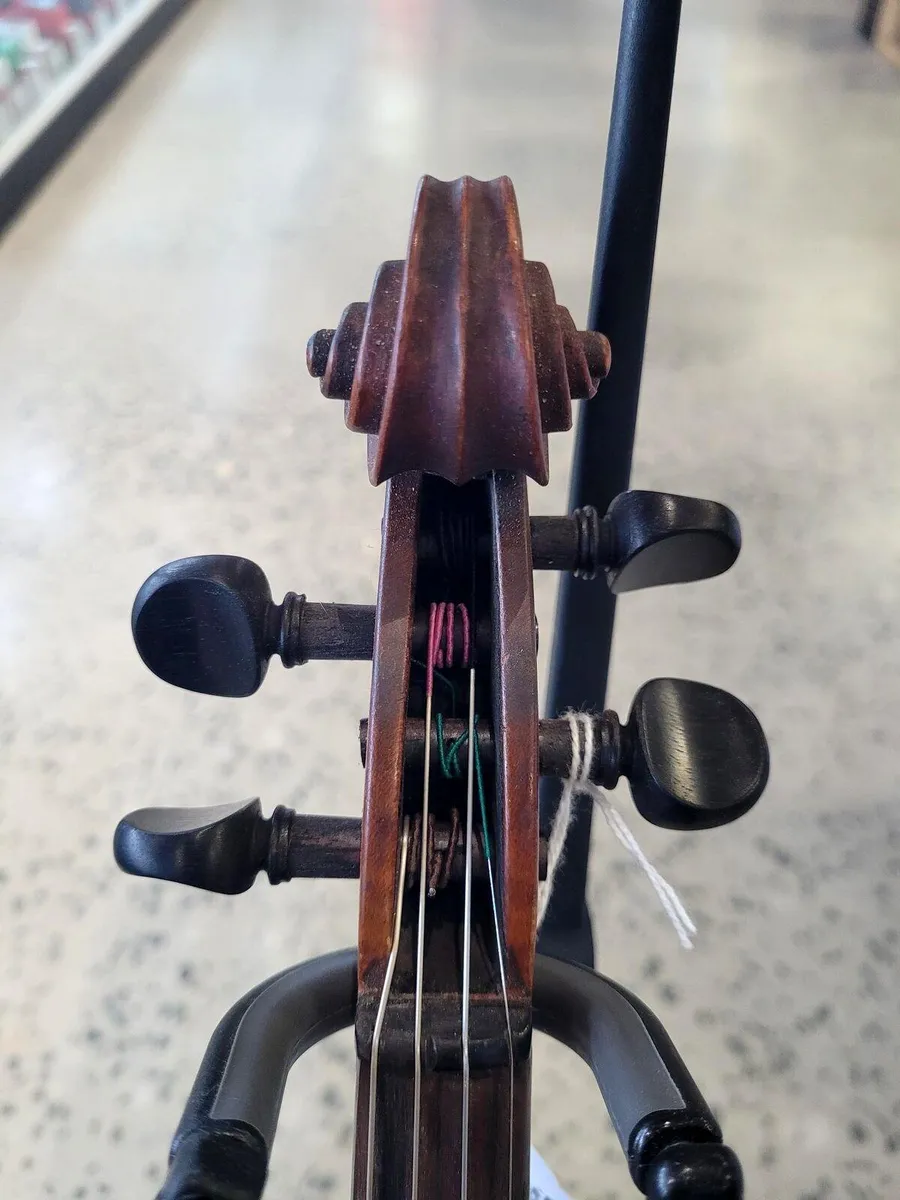 Fine old Maggini Model 4/4 Violin Unlabeled late 1800's - Setup ready to play - Image 9