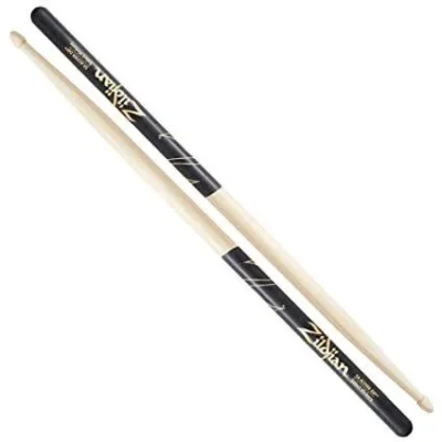 Zildjian Hickory 5A Acorn Tip Black Dip Drumsticks 1 Pair
